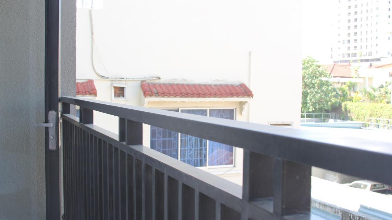 Ptas Tauch Residence Phnom Penh Exterior photo