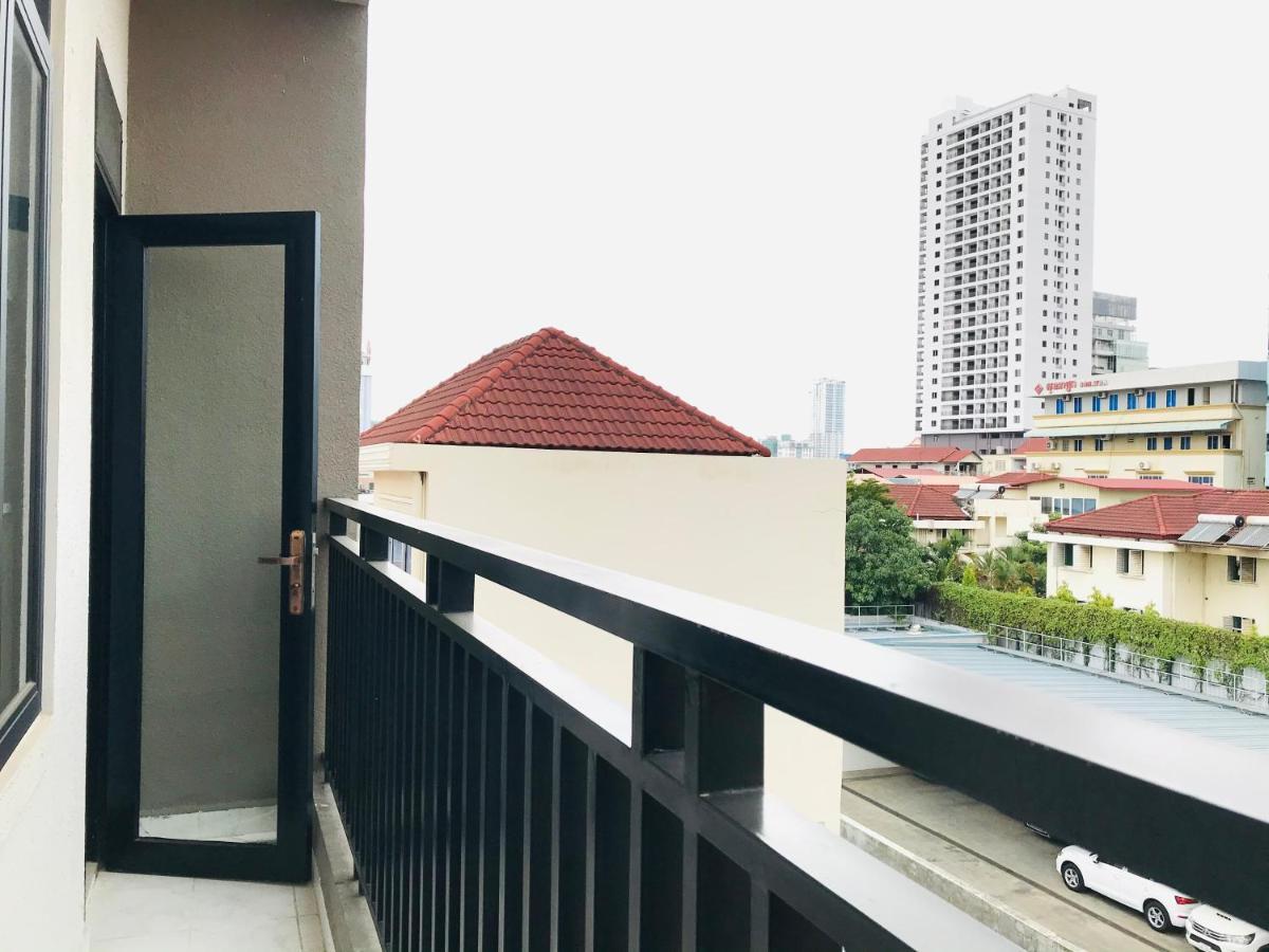 Ptas Tauch Residence Phnom Penh Exterior photo