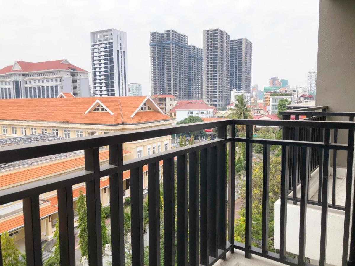 Ptas Tauch Residence Phnom Penh Exterior photo