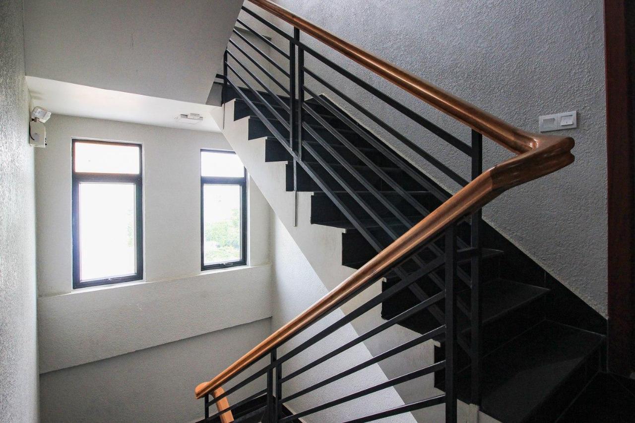 Ptas Tauch Residence Phnom Penh Exterior photo